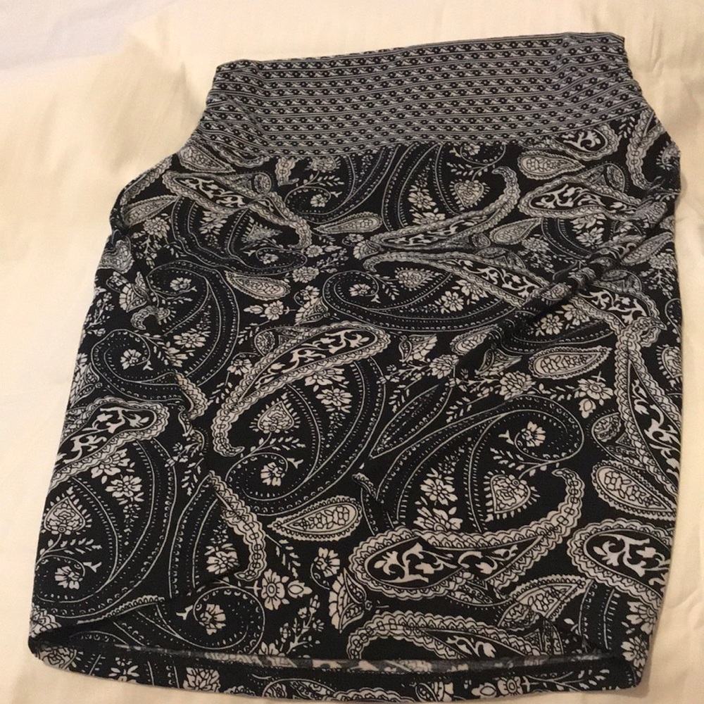 Women skirt